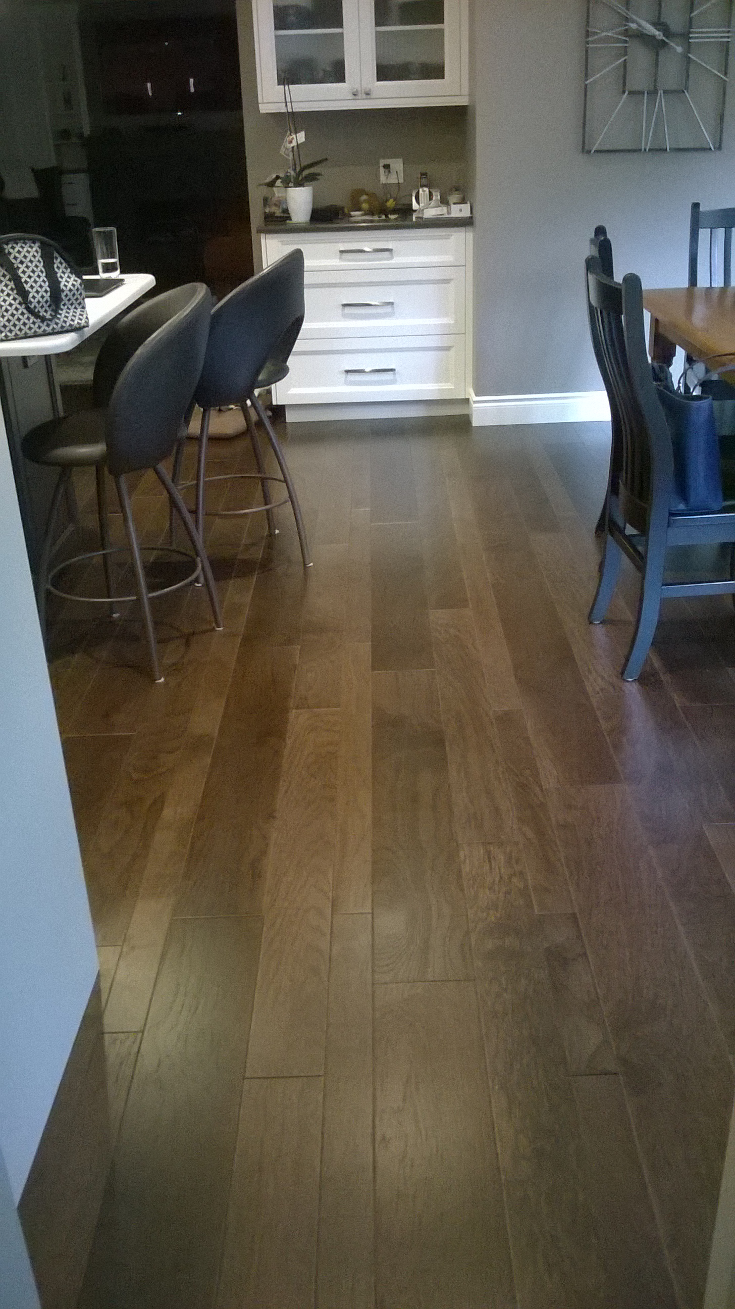 Pdj Shaw Flooring Waterloo On Hickory 7 5 3 Combo Engineered Hardwood Plank With Scuff Resist Platinum