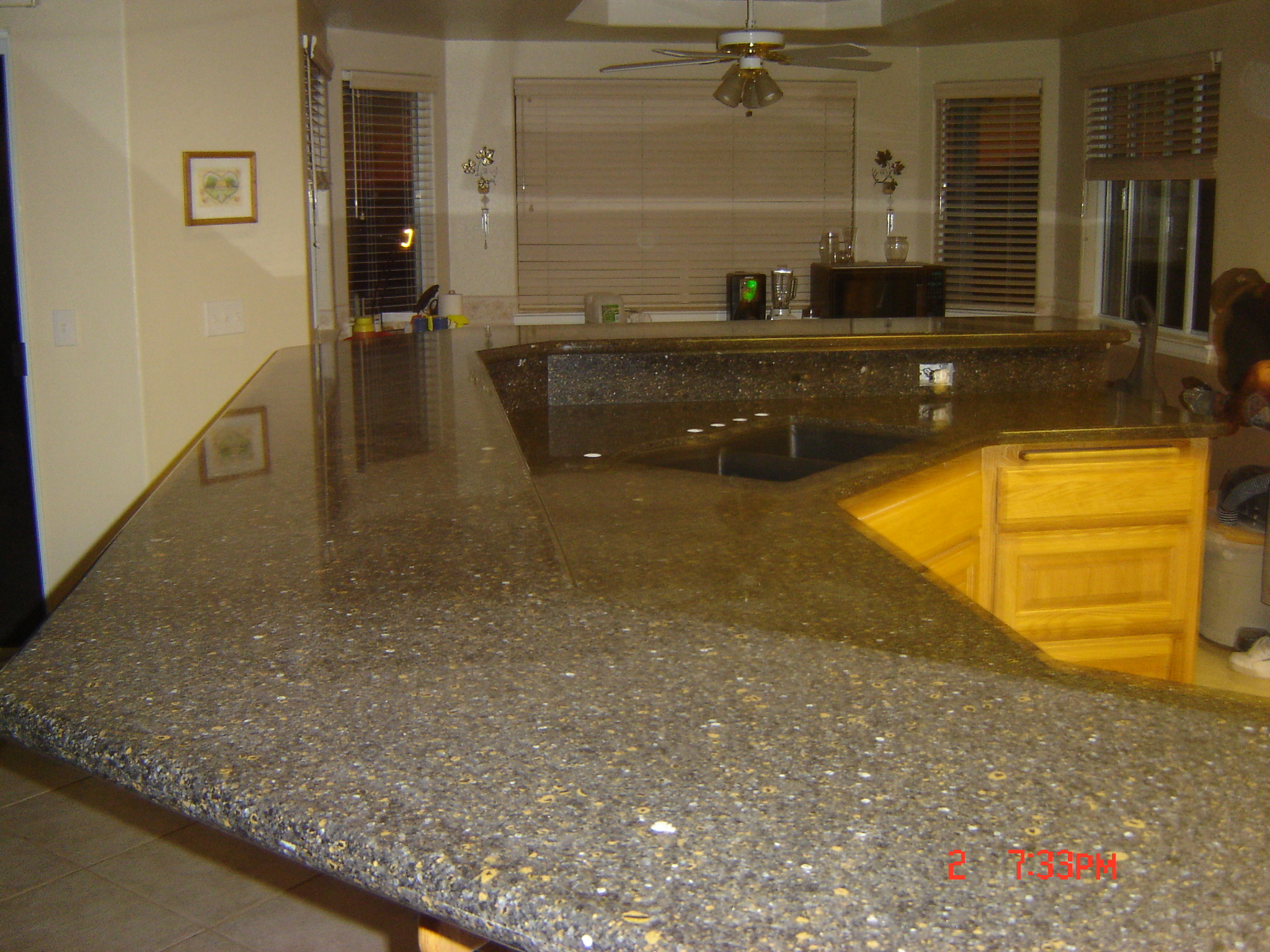 Visit California Carpet & More located in Hesperia, CA for all your